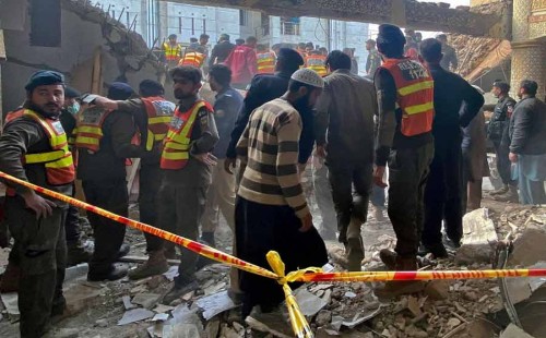 পাকিস্তানে মসজিদে আইইডি বিস্ফোরণ 