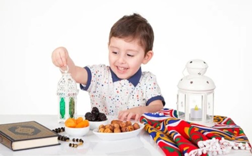 শিশুদের মধ্যে যেভাবে রোজা রাখার অভ্যাস গড়ে তুলবেন 