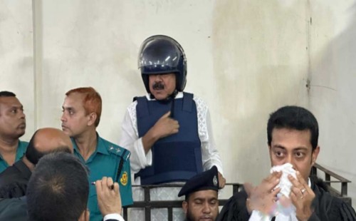 আদালতে কাঁদলেন শাজাহান খান 