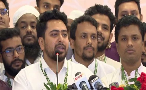 আওয়ামী লীগকে পুনর্বাসনের চেষ্টা কঠোর হাতে দমন করা হবে: নাহিদ 