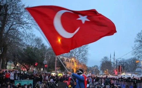 বিক্ষোভে উত্তাল তুরস্ক 