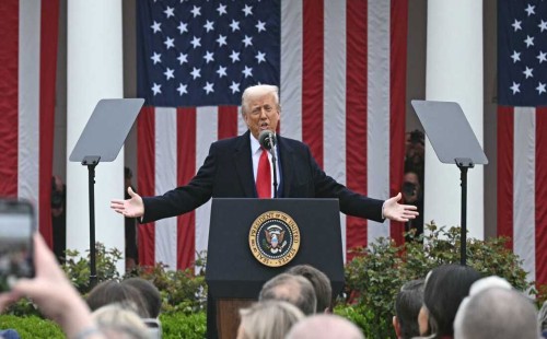 ট্রাম্পের শুল্ক নীতি: কার ওপর কত বাড়ল? 