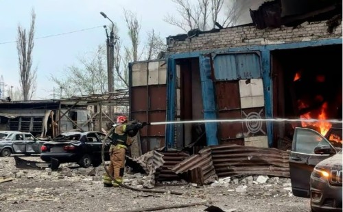 ক্রিভি রিগে রুশ হামলা, নিহত ১৮ 