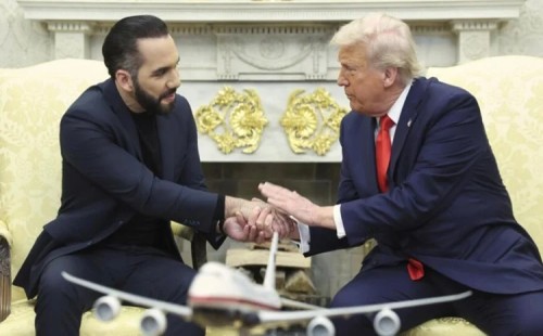 ‘সন্ত্রাসী’ মার্কিনিদের ঠিকানা সালভাদরের জেল 