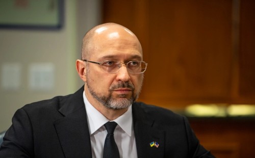 ওয়াশিংটন যাচ্ছেন ইউক্রেনের প্রধানমন্ত্রী 