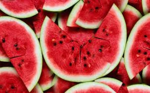 তরমুজের বীজ খেলে যা হয়: অবহেলিত এই অংশটি আসলে কতটা উপকারী? 