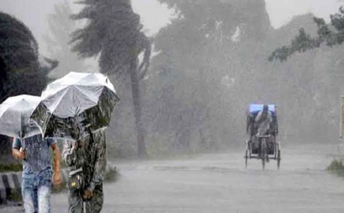 সারা দেশে আগামী ২৪ ঘণ্টায় বজ্রসহ বৃষ্টি ঝরতে পারে 