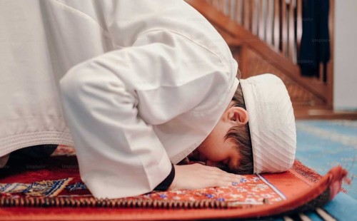 নবীযুগে কথা বলা দুটি আজব প্রাণী 