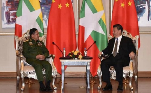 হ্লাইং-জিনপিং প্রথম সাক্ষাৎ 