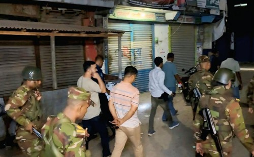 গুরুদাসপুরে বিএনপির মতবিনিময় সভায় দুই গ্রুপের সংঘর্ষ, দুইজন গুলিবিদ্ধ 