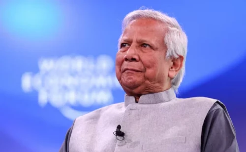 বিক্ষোভের পর বিক্ষোভ, চাপে অন্তর্বর্তী সরকার 