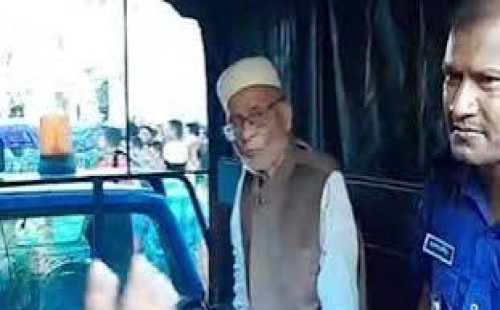 হামলার আশঙ্কায় সাবেক ভূমিমন্ত্রী রেজাউল করিম হীরা পুলিশ হেফাজতে 