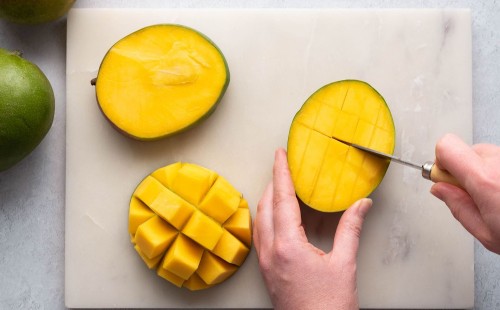 যে সময়ে আম খেলে উপকার নয়, হতে পারে ক্ষতি 