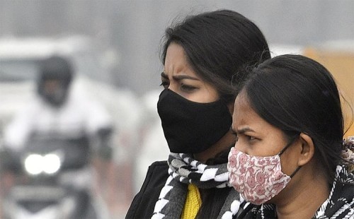 ভারতে ছড়াচ্ছে করোনা, নিহত ৭ 