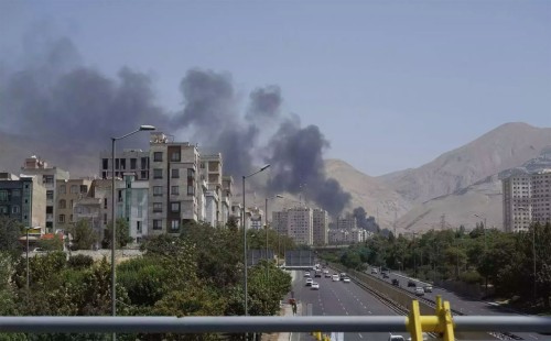 পূর্ব তেহরানে হামলা চালাল ইসরায়েল 