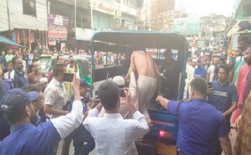 ছাত্রলীগ নেতাকে ধরতে গিয়ে শিবির-ছাত্রদলের মধ্যে সংঘর্ষ 