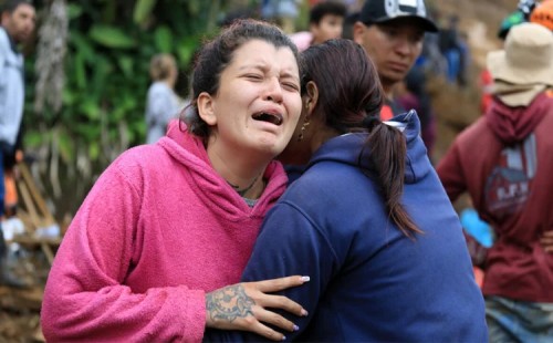 কলম্বিয়ায় ভূমিধসে নিহত ১০ 