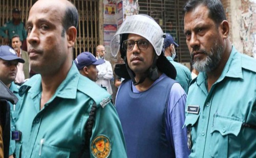 কারাগারে কোমরের ব্যথায় ভুগছেন পলক 