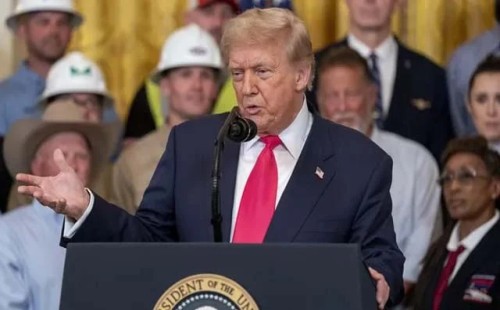 ফেড প্রধানের খোঁজে ট্রাম্প 