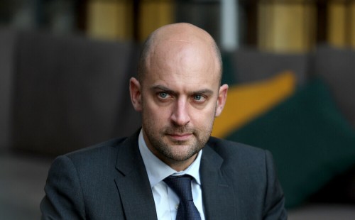 গাজায় ফ্রান্সের সাহায্যের প্রস্তাব 