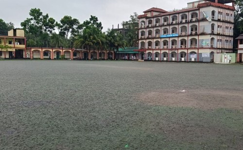নোয়াখালীতে সব প্রাথমিক বিদ্যালয়ের ক্লাস স্থগিত ঘোষণা 