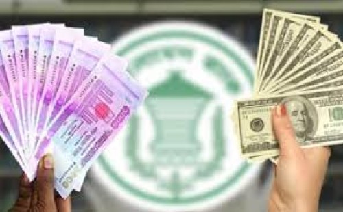 বেড়েছে টাকার মান 