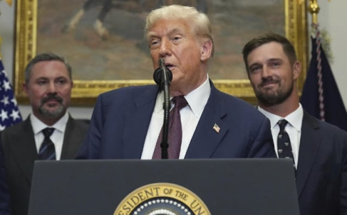 বিশ্ব বাণিজ্য পুনর্গঠনে ট্রাম্প 