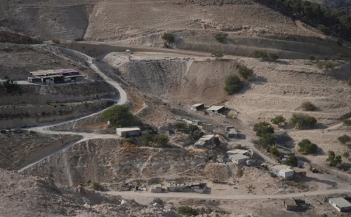 এবার পশ্চিম তীরে বসতি 