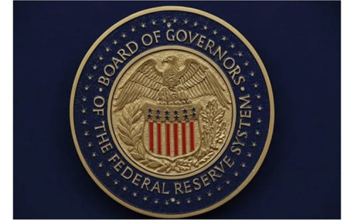 মুদ্রাস্ফীতির ঝুঁকিতে উদ্বিগ্ন ফেড 