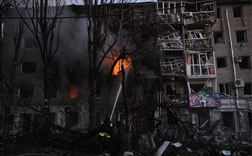 ইউক্রেনে রাশিয়ার ৫০০ ড্রোন ও ৪৫ মিসাইল হামলা 