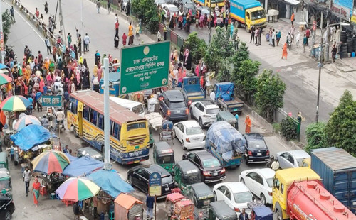 আবারও কুড়িল-বাড্ডা সড়ক অবরোধ, যান চলাচল বন্ধ 