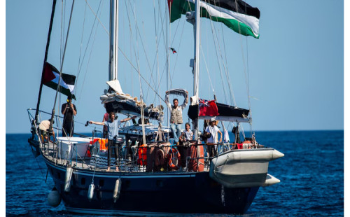 গাজামুখী বহরে গ্রিসের ২ জাহাজ 