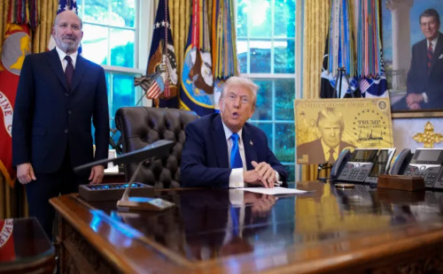 ট্রাম্প সম্পর্কে নেতিবাচক সংবাদ প্রচার ‘অবৈধ’ 