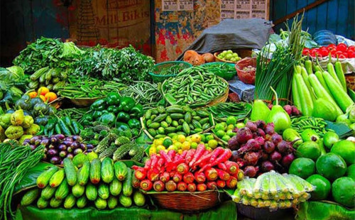 চাঁদাবাজির কারণে সবজির দাম চার গুণ বেড়েছে 