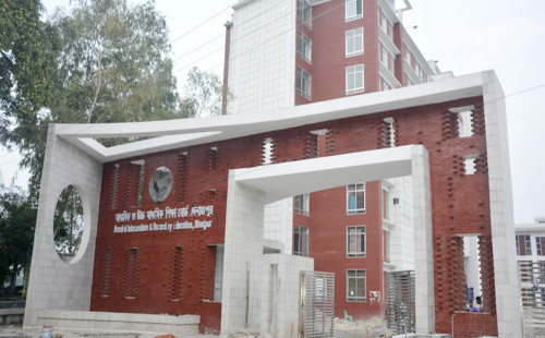 দিনাজপুর বোর্ডে ৪৩ কলেজে কেউই পাস করেনি 