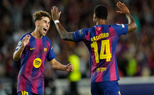 লোপেজের দুর্দান্ত হ্যাটট্রিকে বার্সার গোলবন্যা 