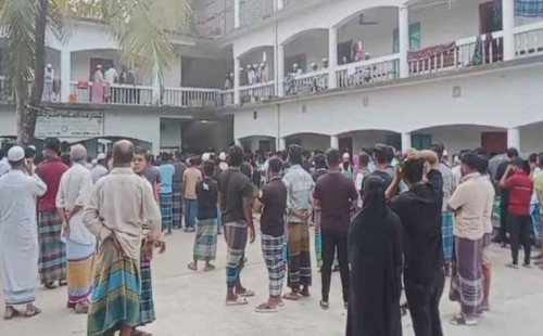 নোয়াখালীতে ঘুমের মধ্যে ছাত্রকে জবাই করে হত্যা! 