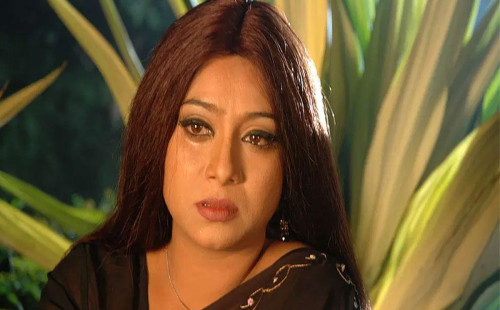 আমাকে কেন দোষারোপ করা হচ্ছে, আমিও বিচার চাই: শাবনূর 