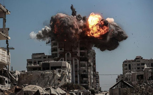 গাজায় বিমান হামলা, নিহত ৩০ 