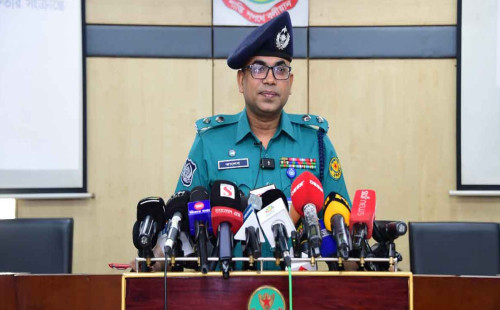 কার্যক্রম নিষিদ্ধ আ. লীগের ৩ হাজার নেতাকর্মী গ্রেপ্তার 
