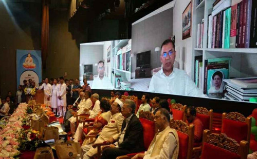 অন্তর্বর্তী সরকারের দায়িত্ব গণতান্ত্রিক সরকার প্রতিষ্ঠা করা : তারেক রহমান 