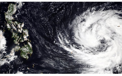 ফিলিপাইনে আসছে সুপার টাইফুন ফাং-ওং 