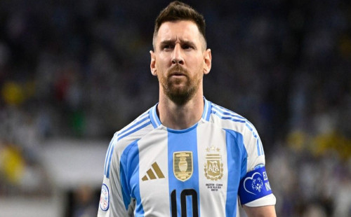 ২০২৬ বিশ্বকাপে আমি বোঝা হতে চাই না: মেসি 