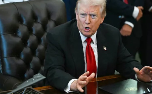 ক্লিনটন-এপস্টাইন সংযোগের তদন্ত দাবি 