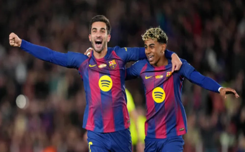 বড় জয়ের মাধ্যমে ক্যাম্প ন্যুতে বার্সার প্রত্যাবর্তন 