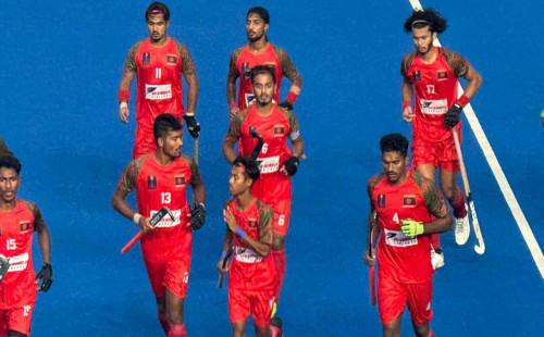 দুর্দান্ত লড়াইয়ের পর ফ্রান্সের কাছে ৩-২ গোলে হারল বাংলাদেশ 