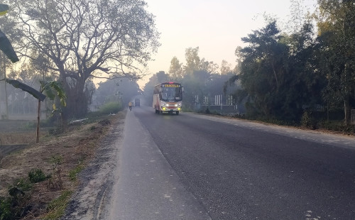 তেঁতুলিয়ায় আজও তাপমাত্রা ৯ ডিগ্রির ঘরে 