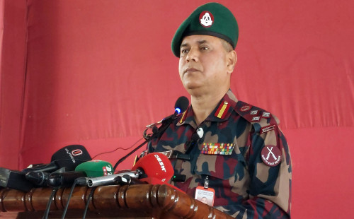 হাদির হামলাকারীদের পালিয়ে যাওয়ার তথ্য নিশ্চিত না : বিজিবি 