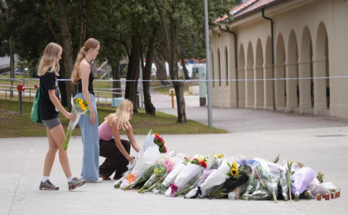 সিডনি হামলায় নিহত ১৫, আহত ৪২ 