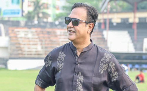 আইসিসি একটা সমাধানে আসুক : আসিফ আকবর 